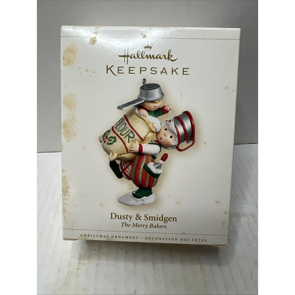 Hallmark Keepsake Ornament 2006 Dusty & Smidgen The Merry Bakers